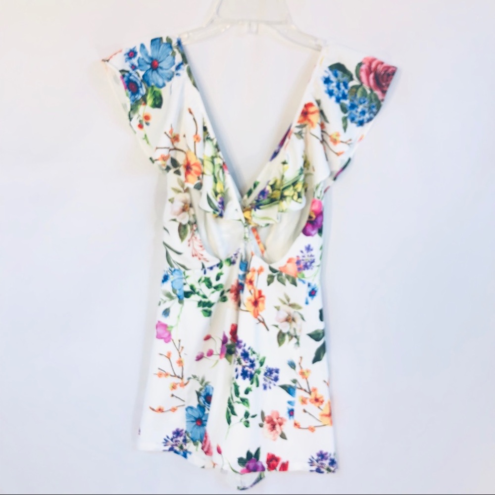 Do + Be Floral Ruffled Romper - Picture 5 of 7